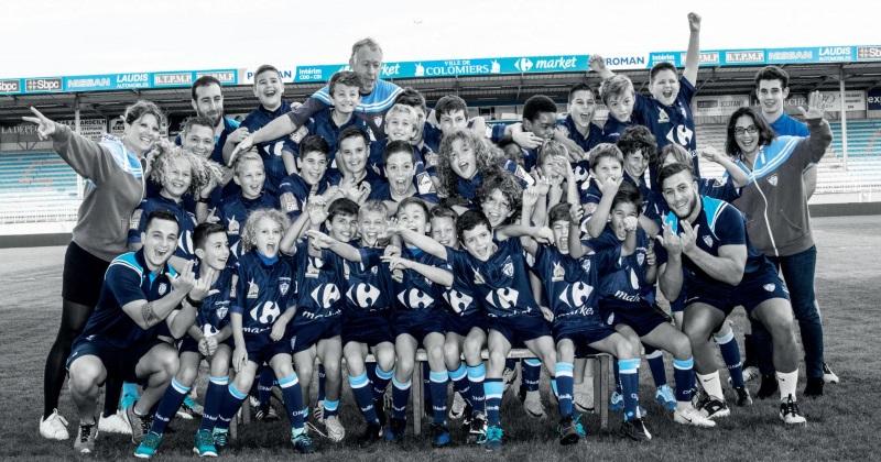 PHOTOS. Les seniors de l'US Colomiers s'invitent sur le calendrier de l'école de rugby