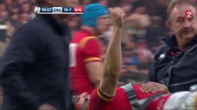 VIDEO. La sortie de Sam Warburton sous les applaudissement de Twickenham, une image forte du 6 Nations