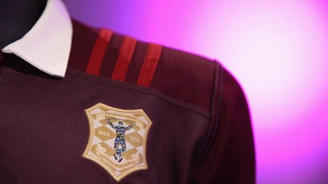 PHOTOS. Le superbe nouveau maillot rétro des Harlequins pour les 150 ans du club