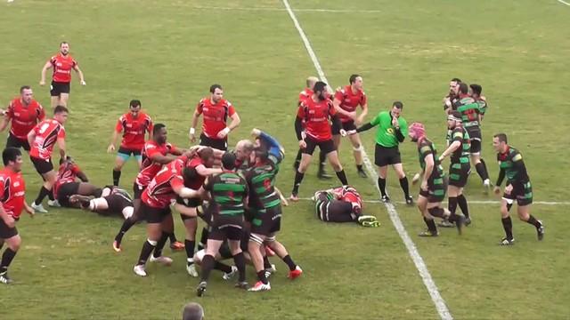 VIDÉO. Le match entre Bédarrides et le Stade Niçois dégénère en bagarre, des spectateurs s'en mêlent