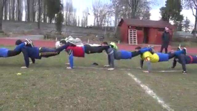 VIDEO. Insolite : la méthode d'entraînement WTF qui fait mal aux bras et travaille la cohésion