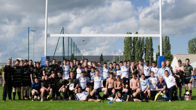 VIDEO. L'amitié plus forte que la rivalité franco-anglaise avec le jumelage du Parisis Rugby Club et de Frampton Cotterell