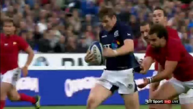 VIDEO. XV de France - Écosse. Le sauvetage décisif de Yoann Huget sur Mark Bennett