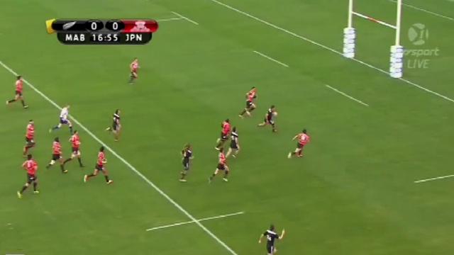 VIDEO. Le talonneur Codie Taylor enrhume la défense sur 40 m, les Maori All Blacks crucifient le Japon