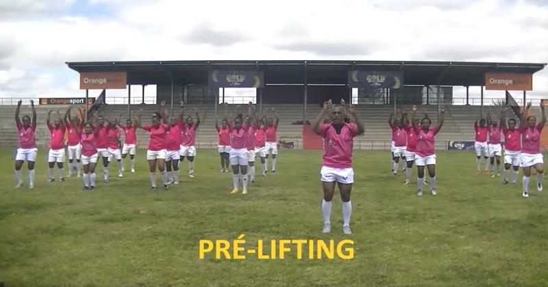 Les arbitres malgaches vous font réviser leurs gestes... et en musique [VIDEO]