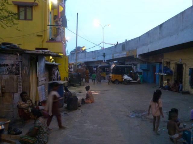 Découvrez la belle initiative du Rugby Slums Club envers les enfants des bidonvilles en Inde