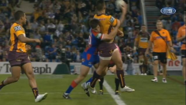 VIDEO. Rugby à 13 - Les Broncos enchaînent les passes géniales pour corriger les Knights en NRL