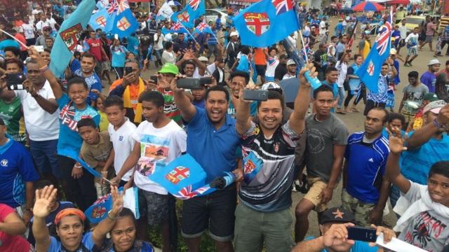 VIDEO. Fidji : l'accueil de folie réservé aux champions olympiques de rugby à 7