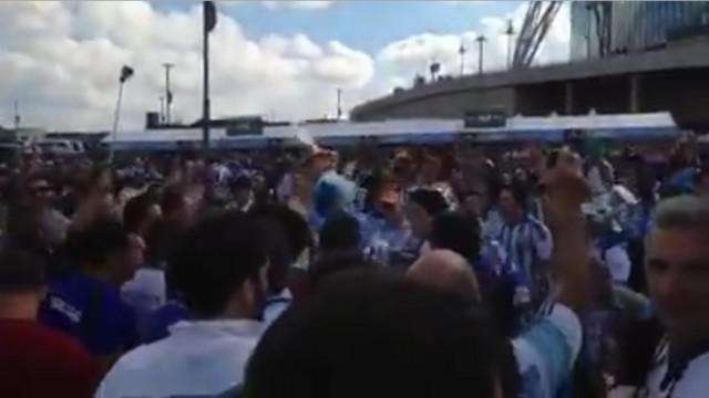 VIDEO. INSOLITE. Coupe du monde. Les supporters argentins enflamment les abords de Wembley 