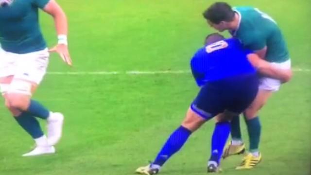 VIDEO. Coupe du monde. France - Irlande. Louis Picamoles découpe Jonathan Sexton