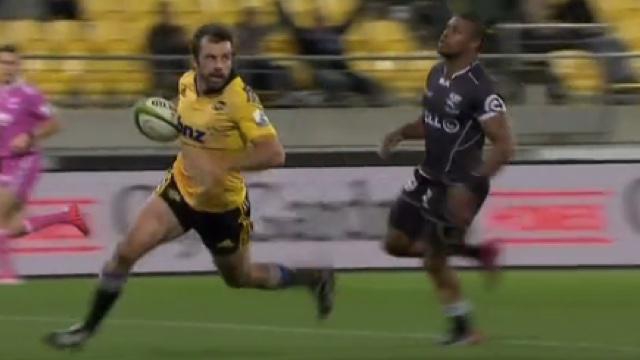 VIDÉO. Super Rugby : Ma'a Nonu, Conrad Smith et Ardie Savea en grande forme contre les Sharks