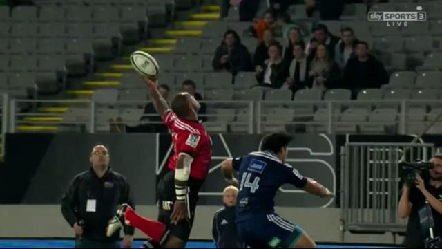 VIDEO. Super Rugby. Nemani Nadolo se prend pour Lebron James face aux Blues