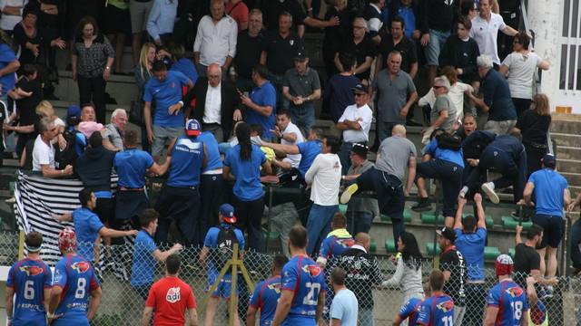 Nationale 1B. Stade bagnérais - La Seyne-sur-Mer. La bagarre éclate sur le terrain et se poursuit dans les tribunes