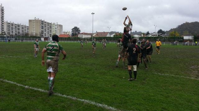 Neuf clubs du Béarn refusent de jouer face à Jurançon après des incidents