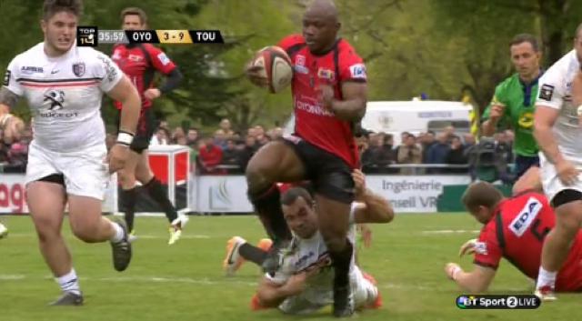 VIDÉO. Oyonnax - Stade Toulousain : Quand Sylvère Tian traîne Jean-Marc Doussain sur 10 mètres...