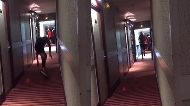 VIDEO. Insolite : Quand Sonny Bill Williams s'entraîne dans les couloirs de l'hôtel... à 8h du matin