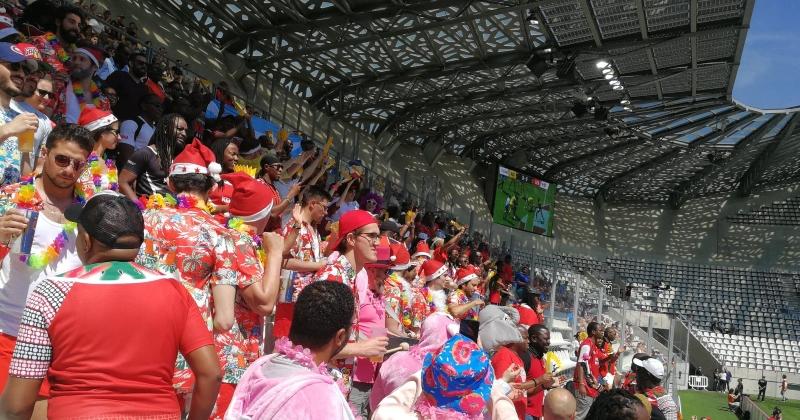 Paris 7s - Les supporters ont pris le pouvoir... et c'était complètement dingue ! [VIDEO]