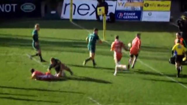 VIDEO. Premiership - La passe magique pour l'essai de Charlie Sharples