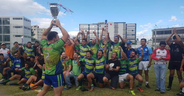 Champion national, match à 3 200m d'altitude et rugby en Équateur : la belle aventure d'un jeune expatrié tricolore