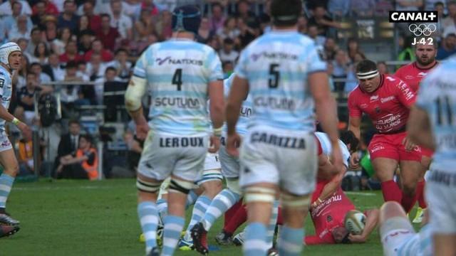 VIDEO. Finale Top 14 : le plaquage dangereux de Maxime Machenaud sur Matt Giteau