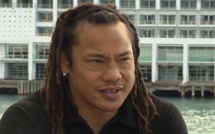 Tana Umaga : « Comment les Français vont-ils gérer le froid ? »