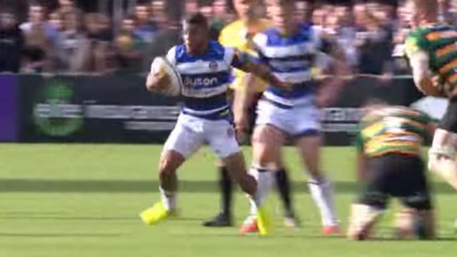 VIDÉO. Premiership. Kyle Eastmond brise des chevilles en série contre Northampton