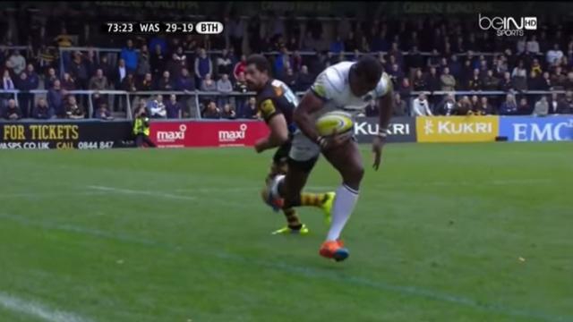 VIDEO. Premiership. Semesa Rokoduguni laisse Andrea Masi pour mort sur un appui