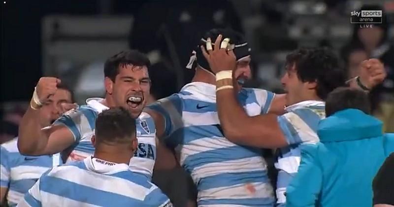 Le monde du rugby réagit à la victoire historique des Pumas sur les All Blacks