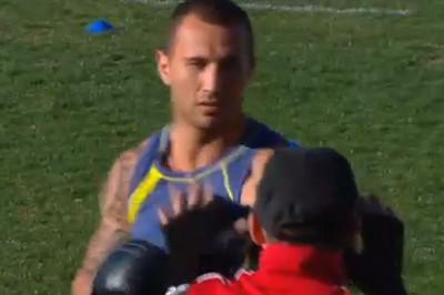 Quade Cooper se lance dans la boxe !