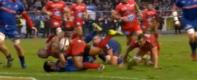 VIDEO. RCT - FC Grenoble : Le trysaver de Valentin Courrent sur Steffon Armitage