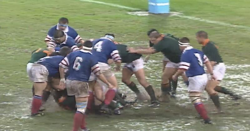 XV de France : Pluie (de dingue) et boue (de ouf) pour la 1/2 de coupe du monde 95 [Archive Vidéo]