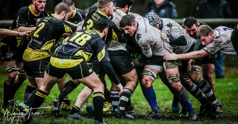 Rugby Amateur : intouchable cette saison, le Rugby Sancerrois prend-il la route de la Fédérale 3 ?