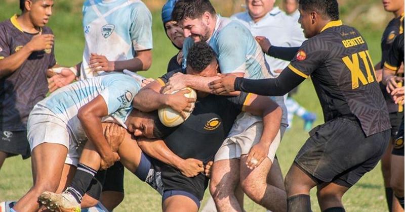 Développer le rugby en aidant les jeunes des quartiers : le beau projet de deux Français en Colombie !