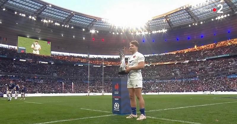 RUGBY. On a demandé à Chat GPT si Antoine Dupont était le meilleur joueur du monde, la fin du débat ?