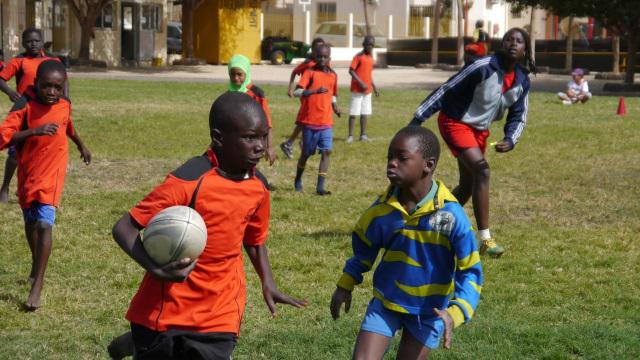 Au Sénégal, le développement du rugby passe par les jeunes, avec un Français au cœur du projet
