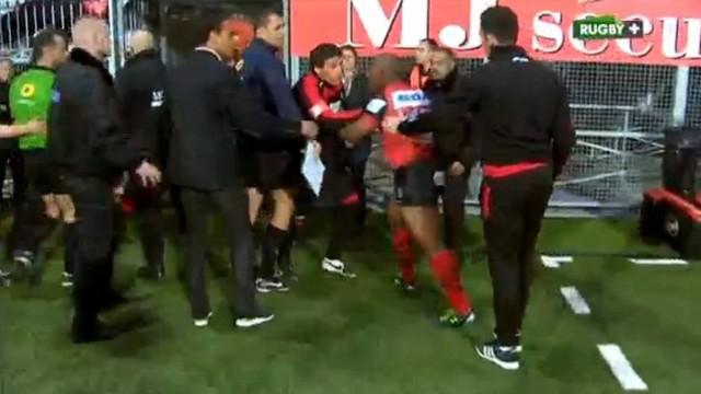 VIDEO. Top 14 - USO. Silvere Tian aurait menacé Romain Poite après avoir pris un rouge pour insultes