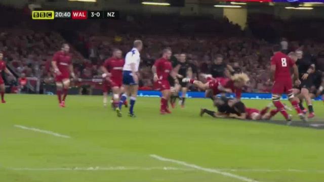 VIDEO. Sonny Bill Williams découpé par la double lame Hibbard-Lydiate