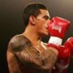 Sonny Bill Williams gagne son premier combat de boxe par KO