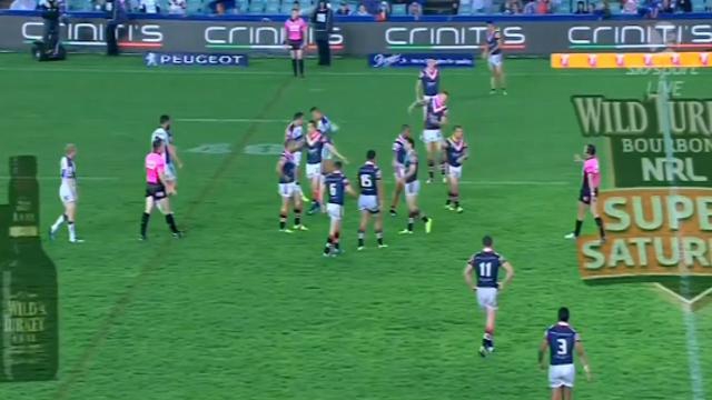 INSOLITE. VIDÉO : Sonny Bill Williams se prend un ballon en pleine tronche... de la part d'un de ses coéquipiers