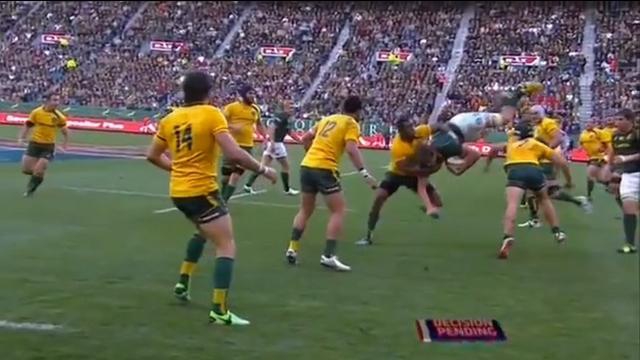 VIDEO. Springboks - Wallabies : Michael Hooper fait décoller Eben Etzebeth