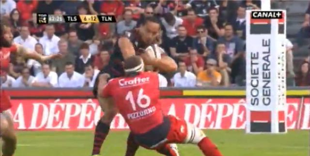 VIDEO. Stade Toulousain - RCT : Hosea Gear met un cul à Jean-Charles Orioli