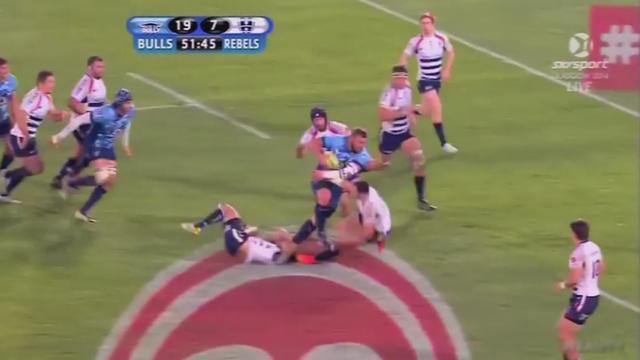 VIDEO. Super Rugby - Dean Greyling emporte tout sur son passage lors de la démonstration des Bulls