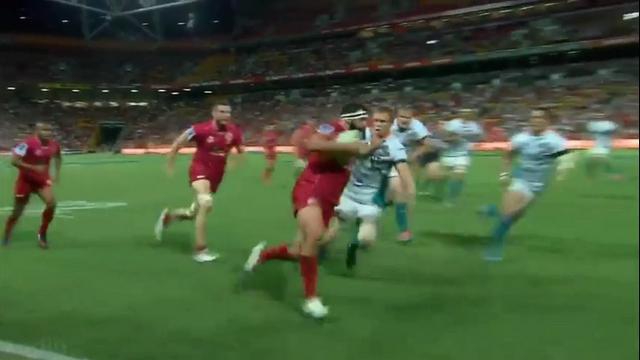 VIDEO. Super Rugby. Le talonneur James Hanson fait le show lors du festival offensif des Reds