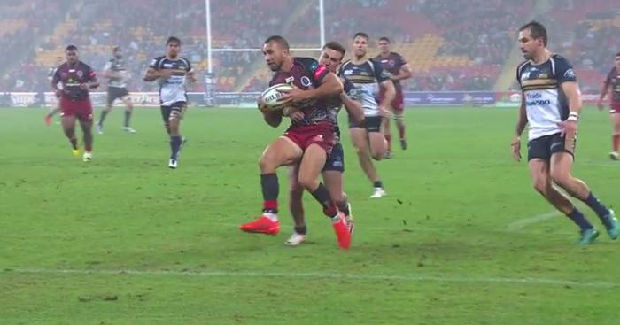 VIDEO. Super Rugby : l'énorme raté de Quade Cooper dans l'en-but face aux Brumbies