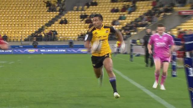 VIDEO. Super Rugby - Les Hurricanes ridiculisent les Chiefs en leur passant six très beaux essais