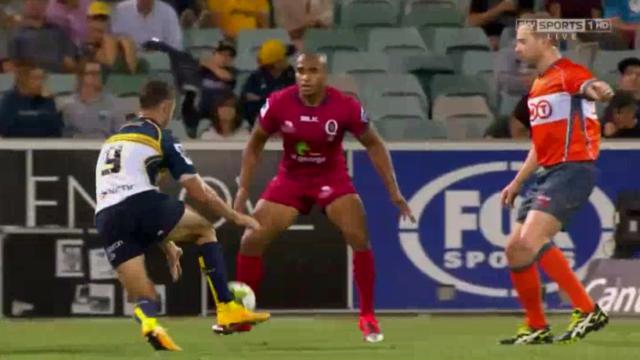 VIDEO. Super Rugby : Nic White mystifie Will Genia avec un petit pont pour l'essai