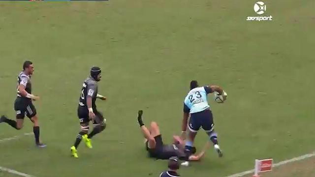 VIDEO. Super Rugby : Taqele Naiyaravoro nous offre une percussion de l'espace contre les Crusaders