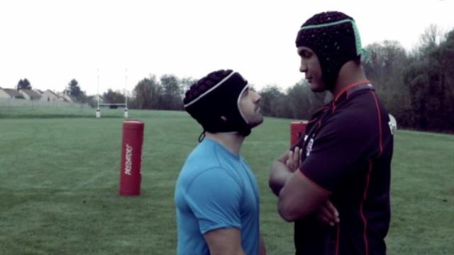 VIDEO. Le rugby à 7 défie le rugby à 15 avec le duel Julien Candelon - Thierry Dusautoir : qui sera le meilleur ?