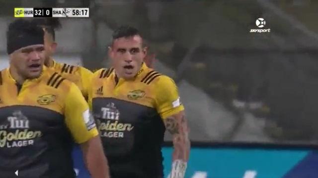 RÉSUMÉ VIDÉO. Super Rugby : les Hurricanes noient les Sharks au terme d'un match parfait (41-0)
