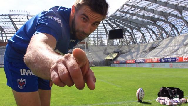 VIDEO. Top 14 - FCG. Benjamin Thiéry réussit un coup de pied incroyable à l'entraînement